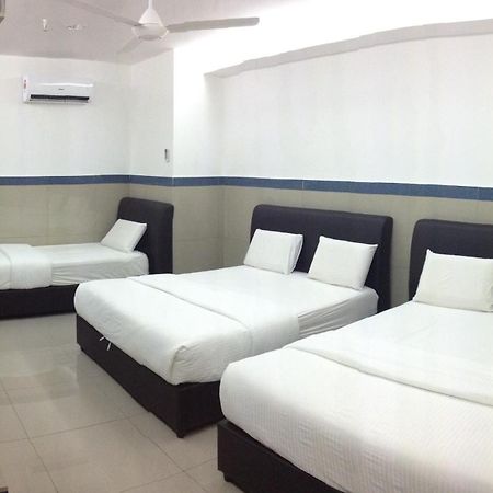 Burmahtel Hotel George Town Extérieur photo