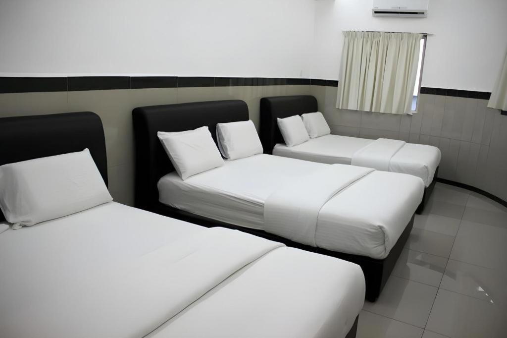 Burmahtel Hotel George Town Extérieur photo