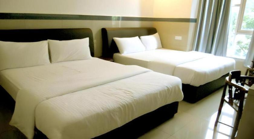 Burmahtel Hotel George Town Extérieur photo