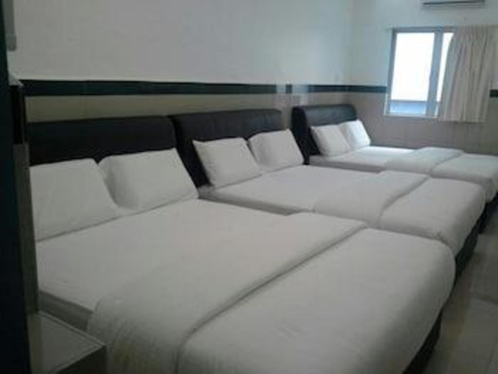 Burmahtel Hotel George Town Extérieur photo