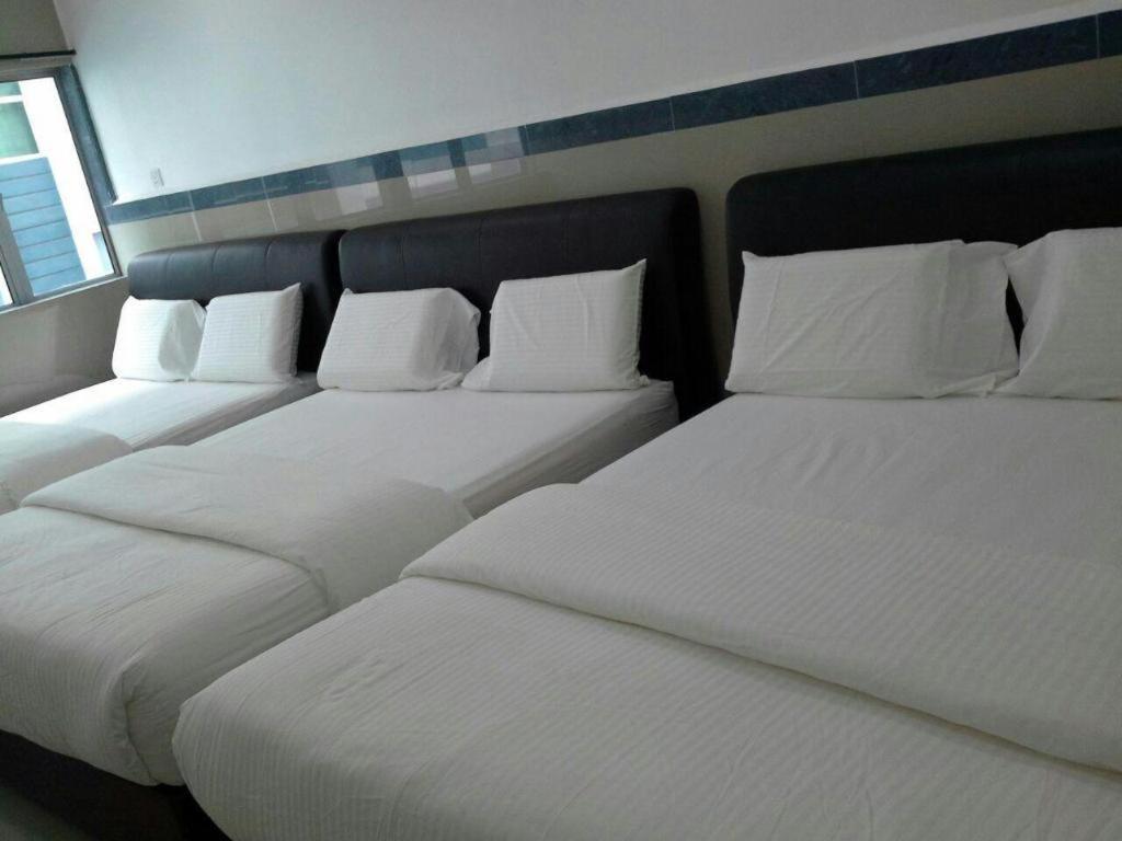 Burmahtel Hotel George Town Extérieur photo