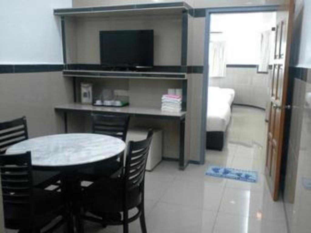 Burmahtel Hotel George Town Extérieur photo