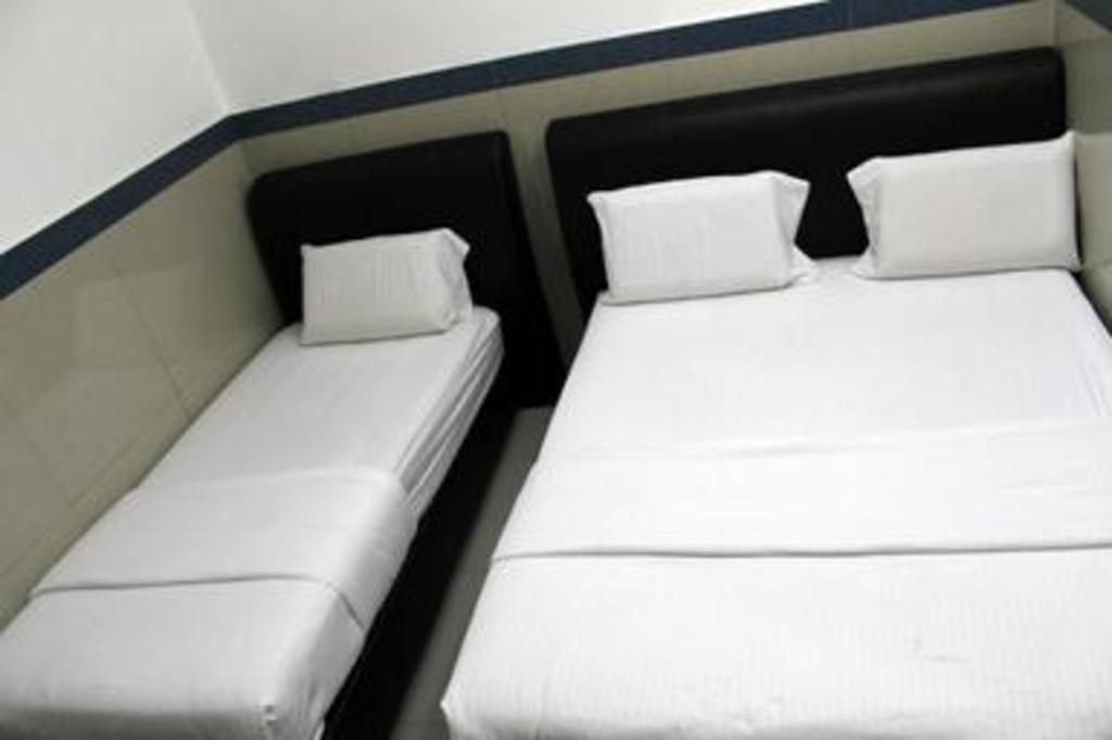 Burmahtel Hotel George Town Extérieur photo